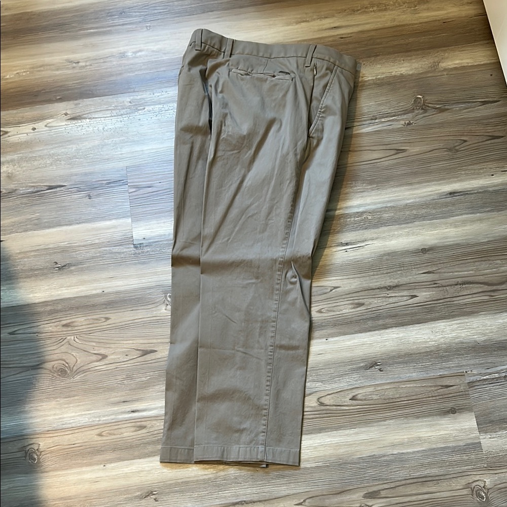 Cole Haan Men's Khaki Chinos